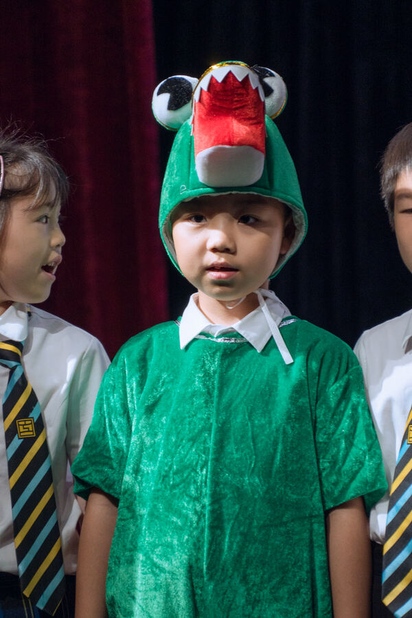 学生集会 - Grade 1& Grade 2,南通惠立学校